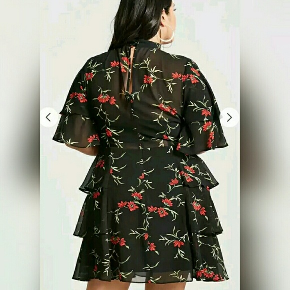 NWT Forever 21 Plus Size Floral Flounce Dress - Picture 3 of 3